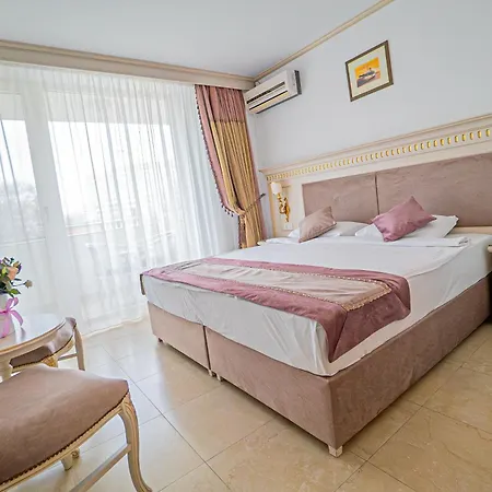 Szálloda Sulina International 4*