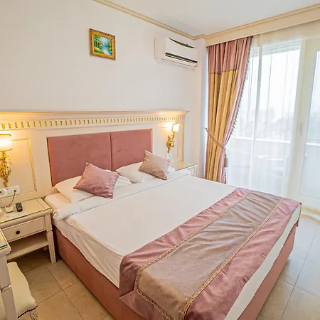 Sulina International Hotel 4*