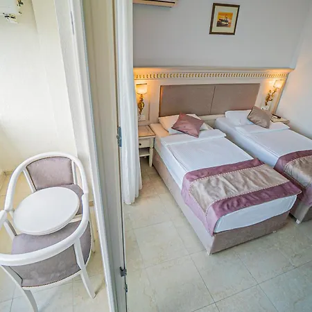 Hotel Sulina International 4*
