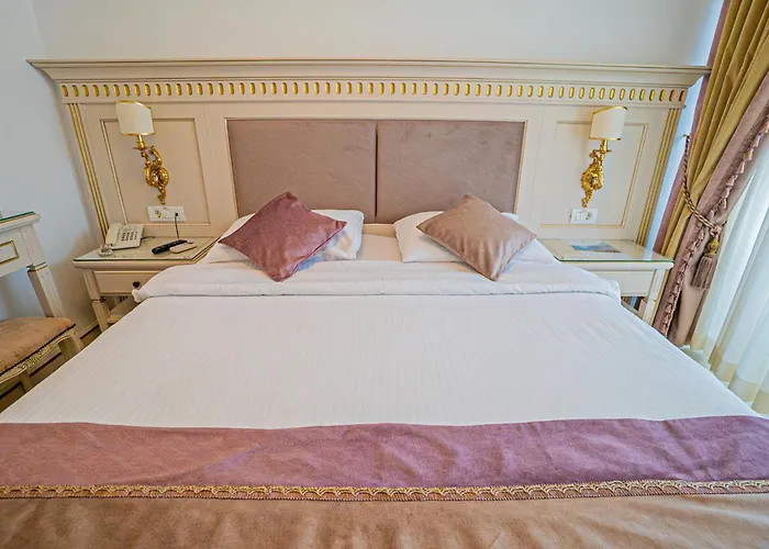 Sulina International 4*