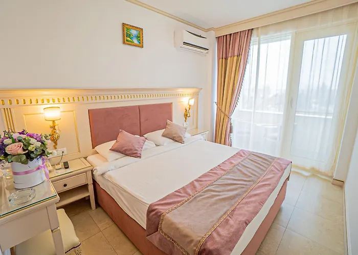 Sulina International Hotel 4*